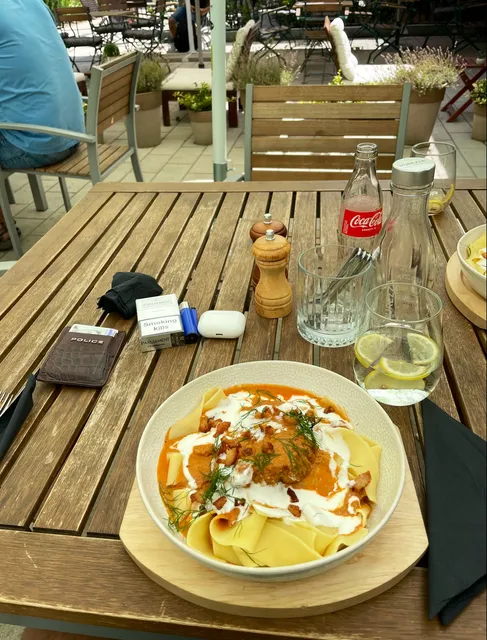 Csakhal Bisztró (Nagyerdő)