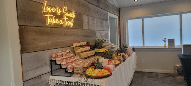 Los Postres Ice Cream And More