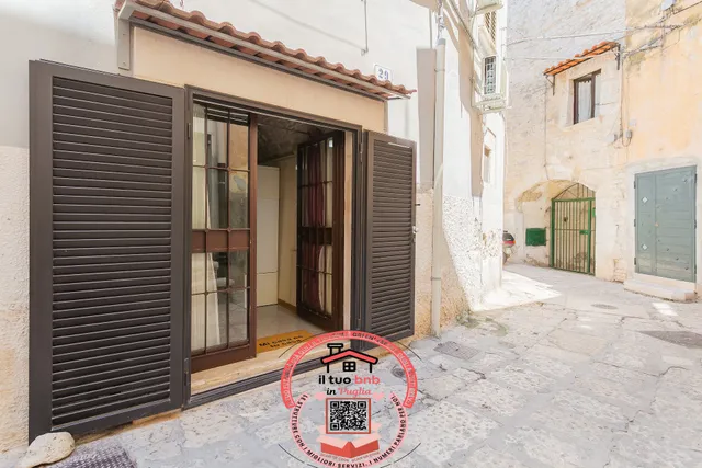 Just Music House bnb,typical,15min airport & beach