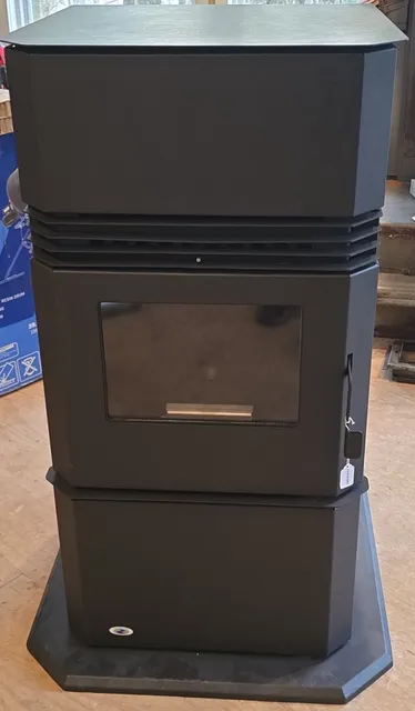 Carpenter's Paint & Hardware