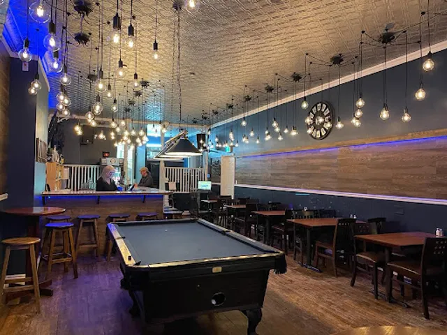 Tap & Tonic | Pub and Bistro