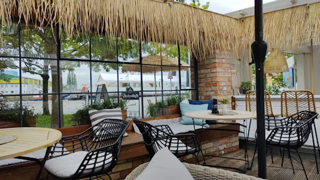 Ankercafe / Hafenkoje