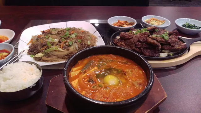 Emonae Korean Restaurant