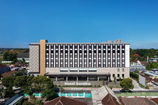 Hotel Santika Blitar