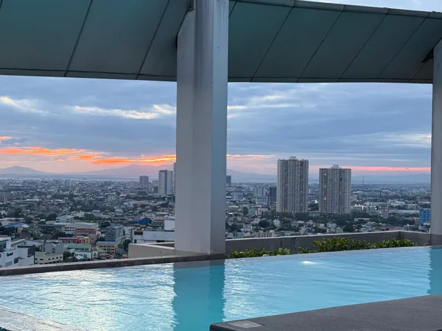 Vinia Residences Edsa North MRT