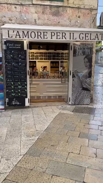 aROMA gelato experience Boutique Split Nelipića 1 (Bosanska)