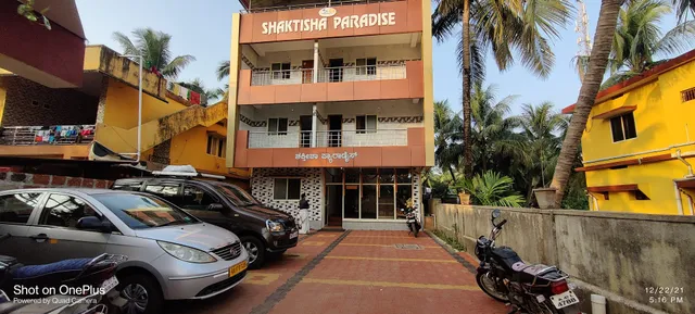 Shaktisha Paradies