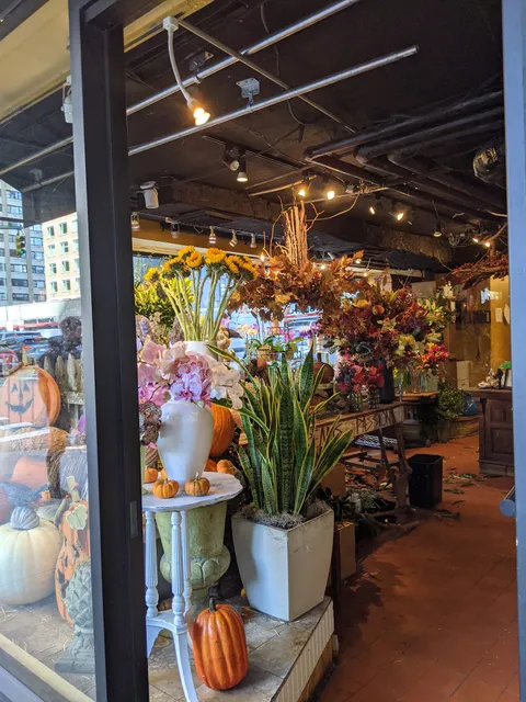 Seasons A Floral Design Studio