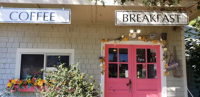 Alaina’s Coffee + Kitchen - Richmond