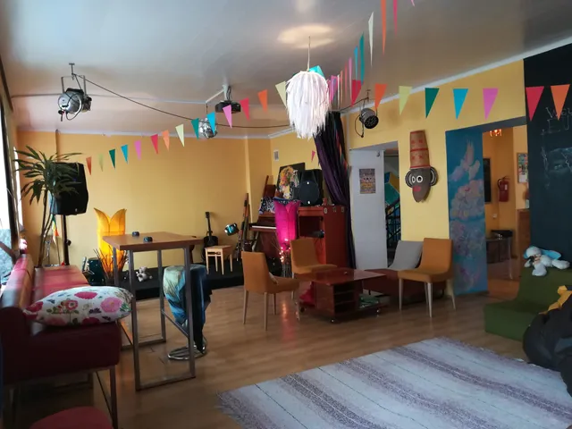 Euphoria Lounge and Rooms