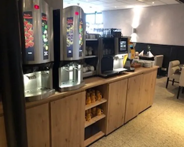 Restaurant Tasty World