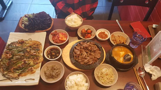 생생돈까스 부산범일점