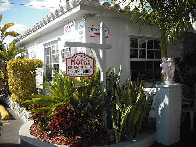 Richard's Motel Extended Stay