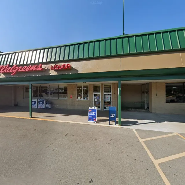 Rosebud Shopping Center