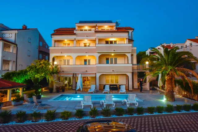 Pool Apartments Tolo