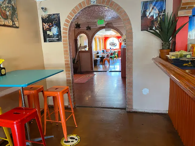 Carniceria la tuxpeña and Restaurant