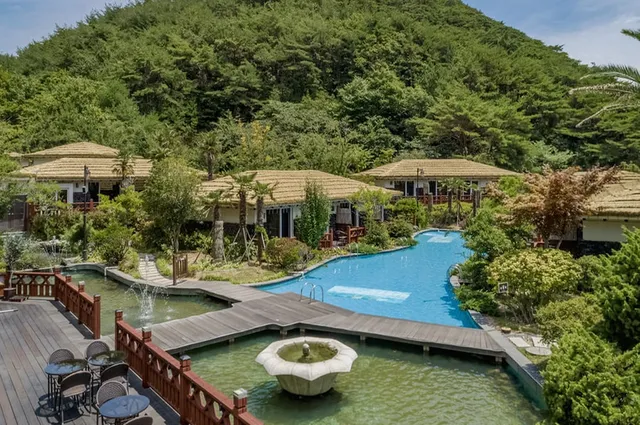 Tongyeung Hansan Marina Resort