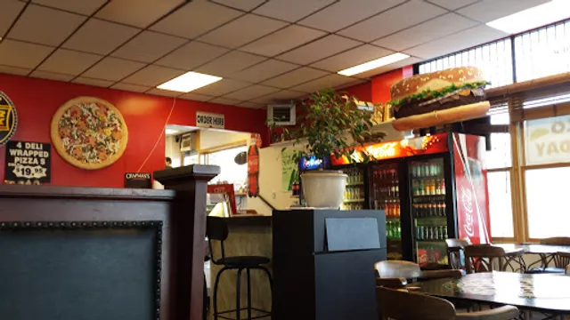 R.U.Hungries Foodshop and Pizzeria