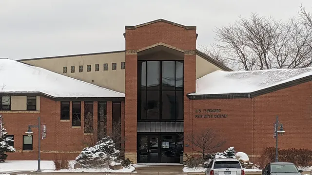 Ylvisaker Fine Arts Center