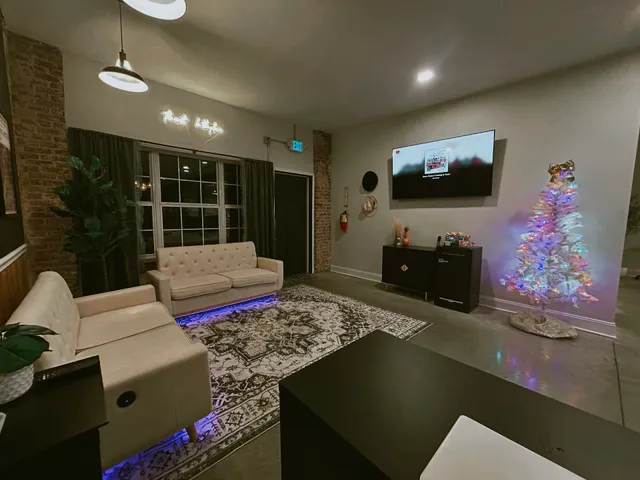 The Golden Glow Salon