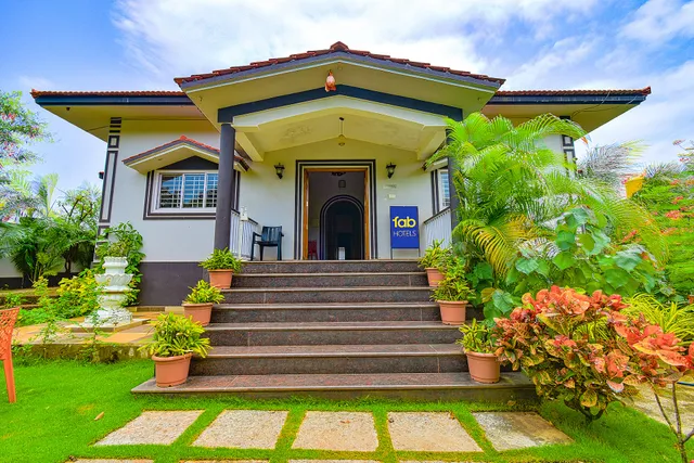 FabEscape Vagator Retreat Resort With Swimming Pool