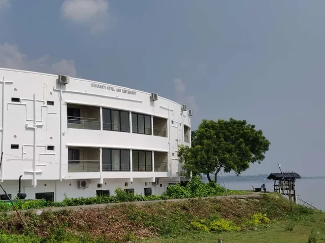Ichhamati Hotel & Restaurant