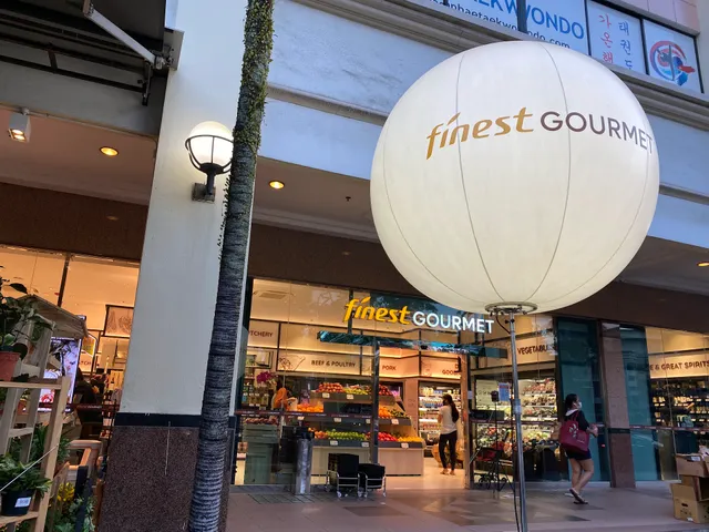 FairPrice Finest Balmoral Plaza