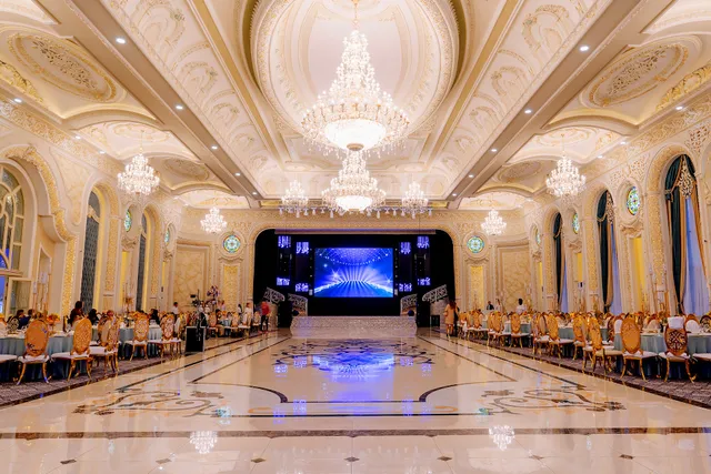 Aisultan Plaza - Банкетные залы Алматы