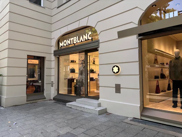 MONTBLANC Berlin Store