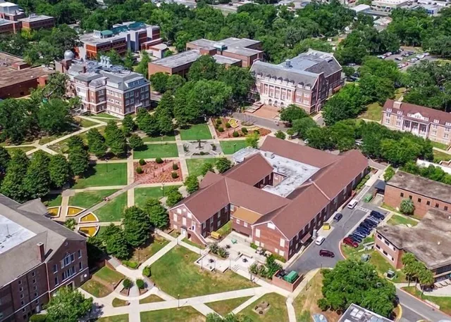 Loyalty Inn Tallahassee