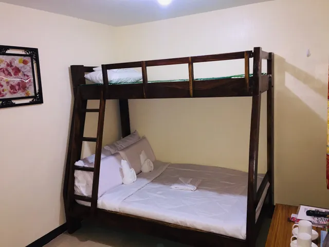 Jaijai’s Backpackers