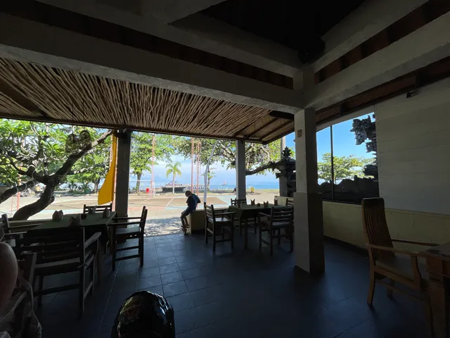 Sunset Point Lovina Bar & Restaurant