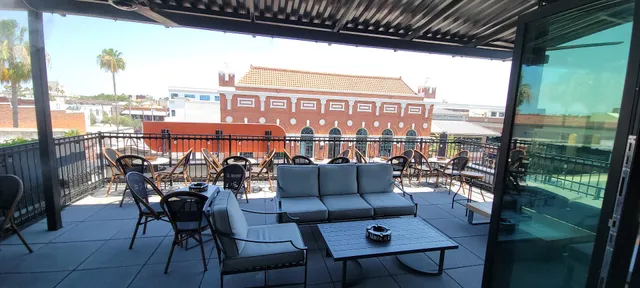 Sterling Cigar Lounge & Bar