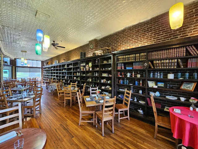 The Palisades Restaurant