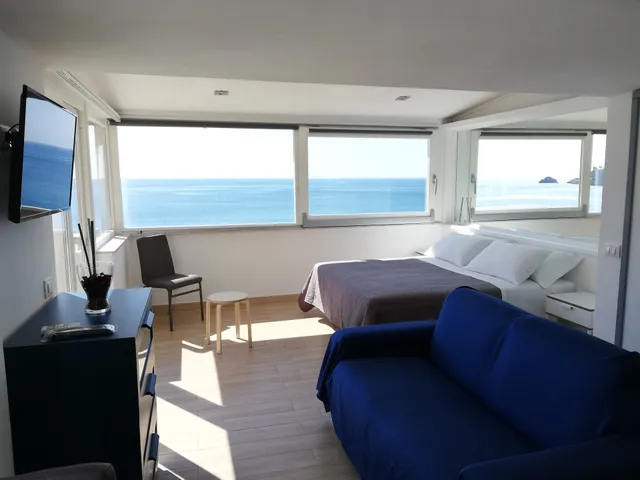 Holiday Rentals Taormina