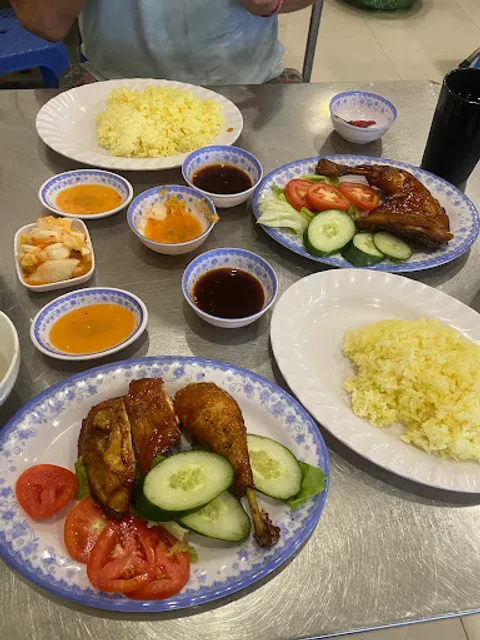 Cơm Gà Lương Tâm