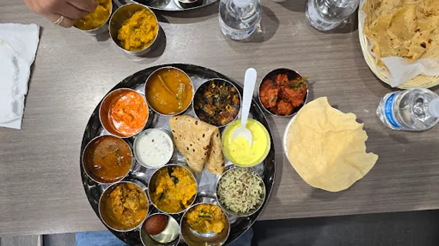 Aahar Cafe & Kwality Ice Cream - Troy