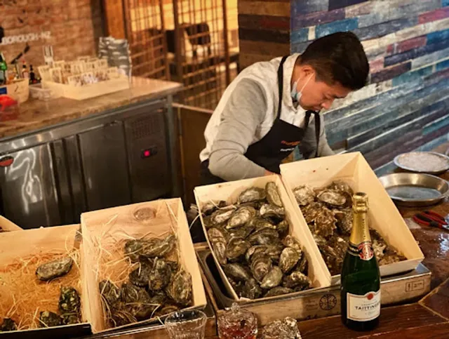 Cpearl Oyster Restaurant