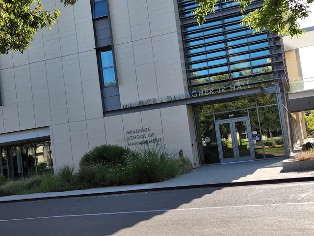 UC Davis Graduate School of Management
