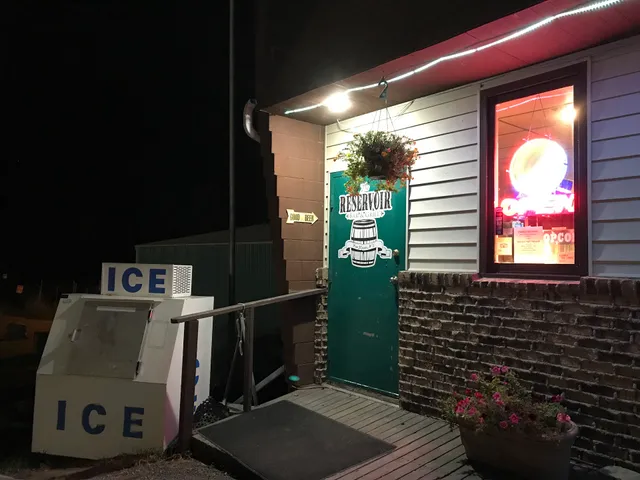 The Reservoir Bar & Grill