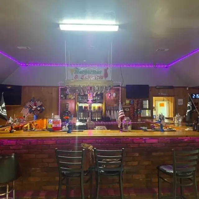 Sidetrax Tavern & Daiquiri Express