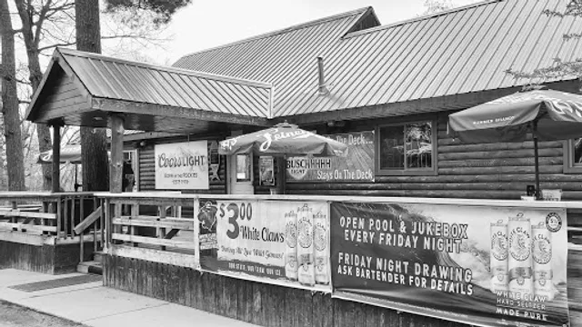 Paradise Resort Bar & Grill