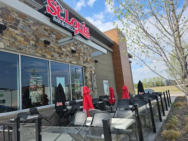 St. Louis Bar & Grill