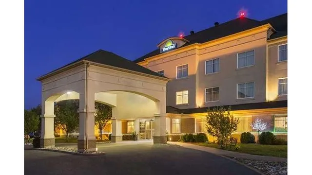 Days Inn by Wyndham Ottawa Airport