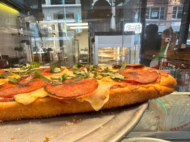 Leona's Pizzeria - McHenry