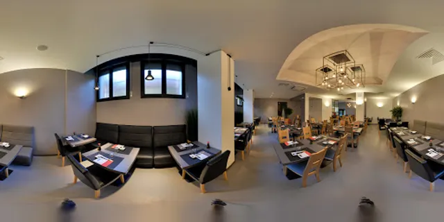 Mika Restaurant - Miji Poke