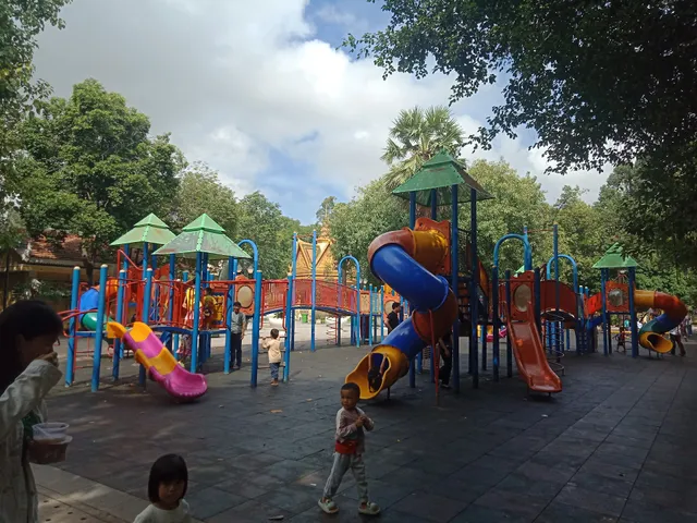 Wat Phnom Playground