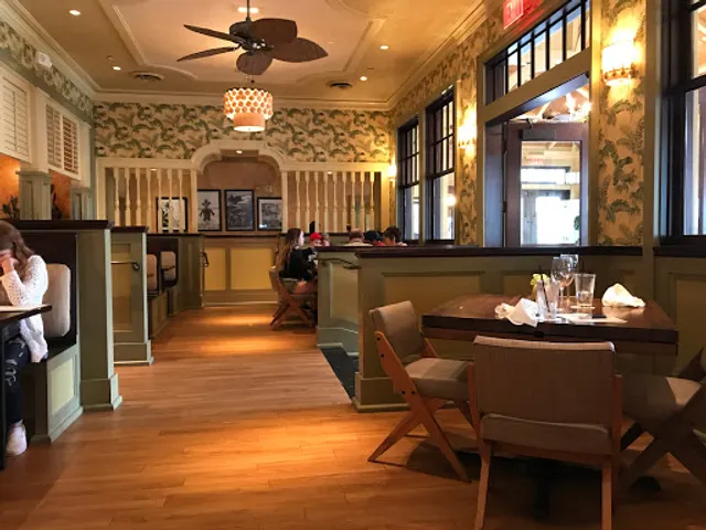 Tommy Bahama Restaurant & Bar