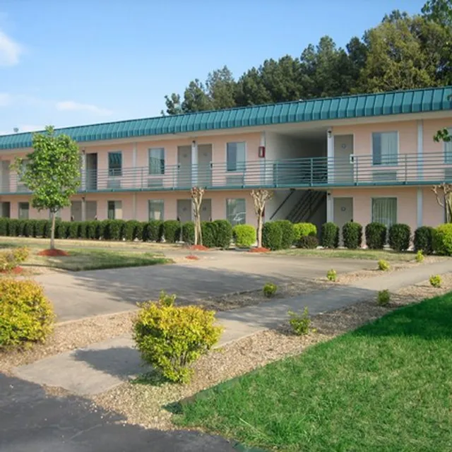 Economy Inn Little Rock