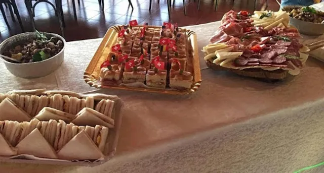 Gastronomia Friggitoria IL PRANZO E' SERVITO